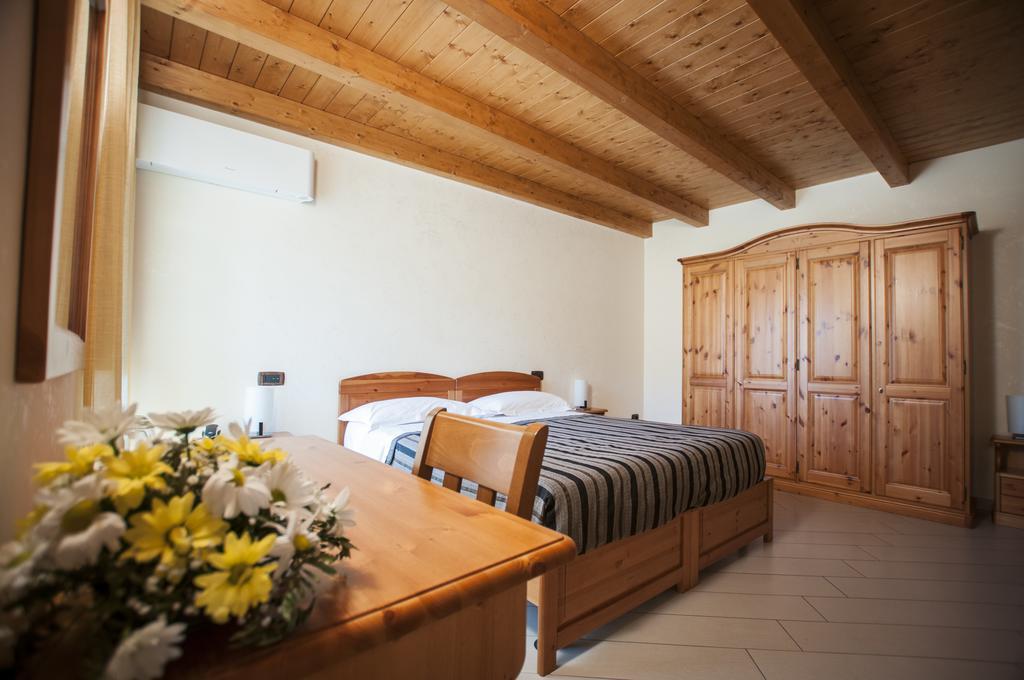 וטראלה Locanda Dal Sor Francesco מראה חיצוני תמונה