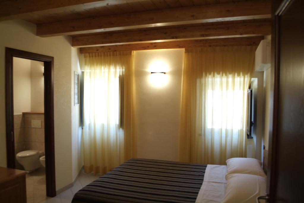 וטראלה Locanda Dal Sor Francesco מראה חיצוני תמונה